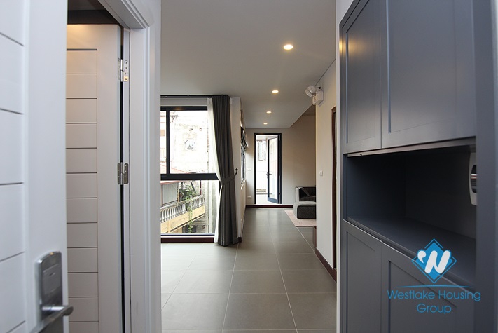 Modern and stylish apartment for rent in Tay Ho, Ha Noi