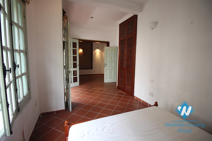 Quiet house for rent in Tay Ho, Hanoi 