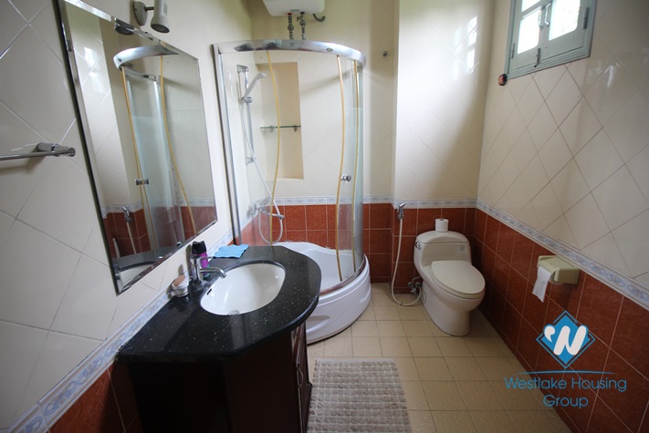 Quiet house for rent in Tay Ho, Hanoi 