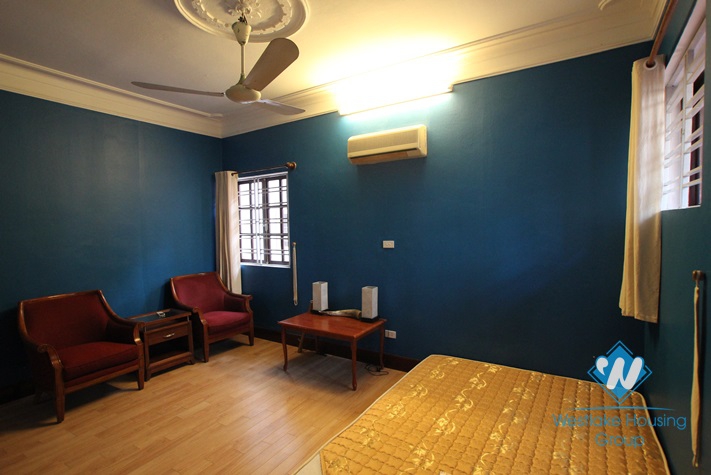 Charming house with big yard for lease in Nghi Tam Village,Tay Ho, Ha Noi