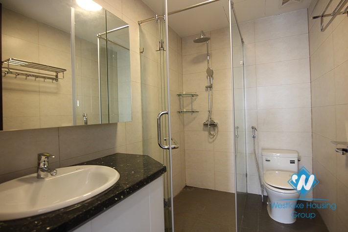 New and nice apartment for rent in Quang An ward, Tay Ho district 