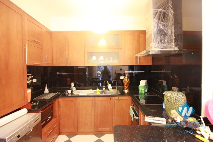 03 bedrooms house-bright and quiet for rent in Au co st, Tay ho district 