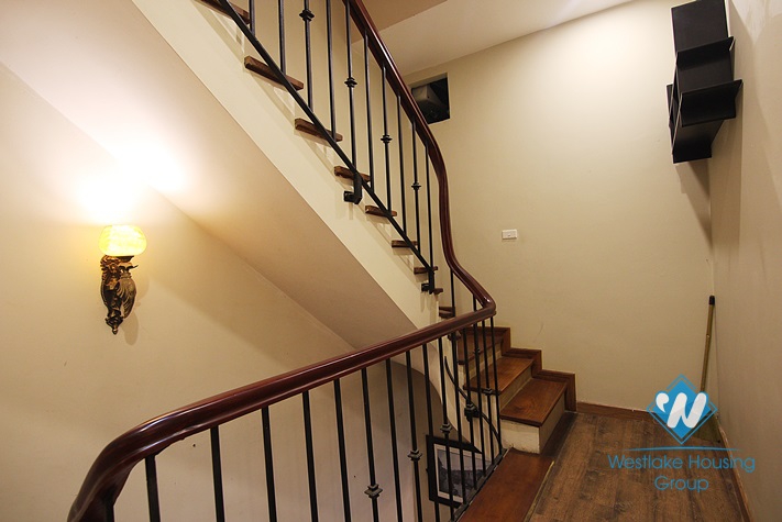 Nice house with nice design for rent in Tay ho area 