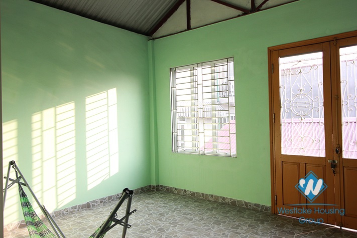 Spacious 4 bedroom house for rent on Dang Thai Mai street, Tay Ho