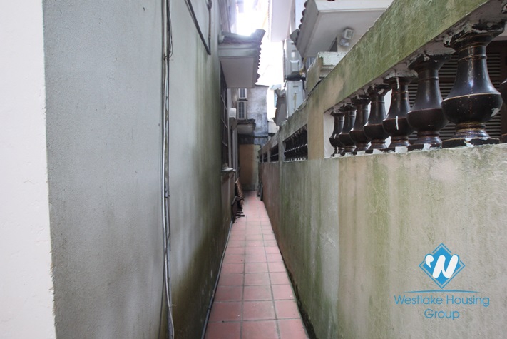 Charming house with big yard for lease in Nghi Tam Village,Tay Ho, Ha Noi