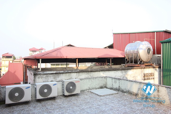 Spacious 4 bedroom house for rent on Dang Thai Mai street, Tay Ho