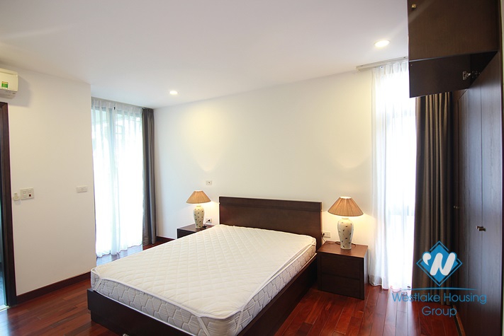 04 bedroom apartment for lease in Dang Thai Mai street, Tay Ho, Hanoi