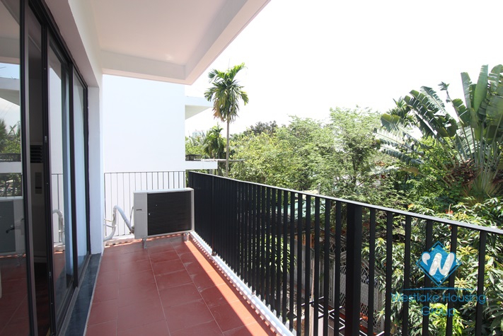 Brand new and Nice 03 bedrooms apartment for rent in Dang Thai Mai st, Tay Ho district 