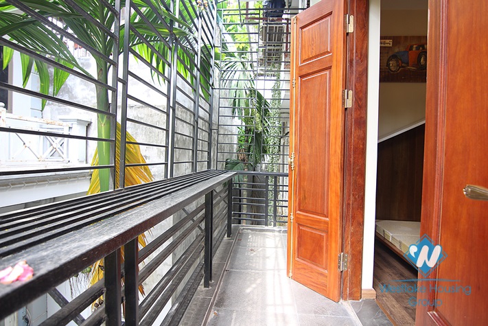 Nice house with nice design for rent in Tay ho area 