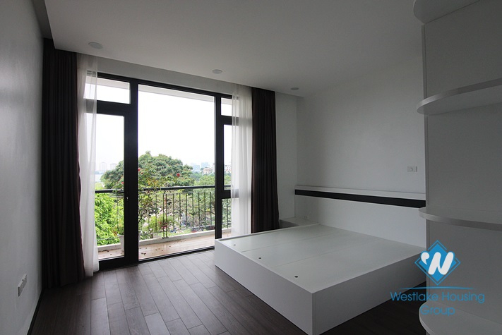 New and nice apartment for rent in Quang An ward, Tay Ho district 