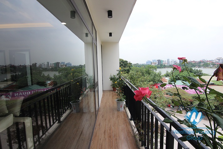 New and nice apartment for rent in Quang An ward, Tay Ho district 
