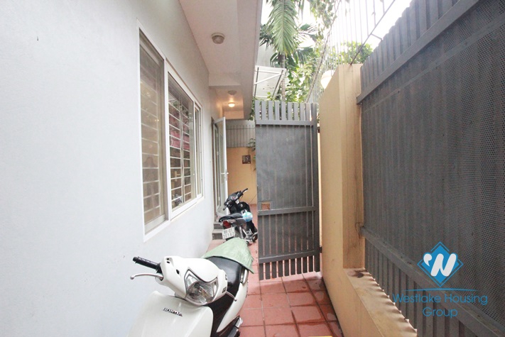 Beautiful house, fully furnished for rent on Tay Ho Street