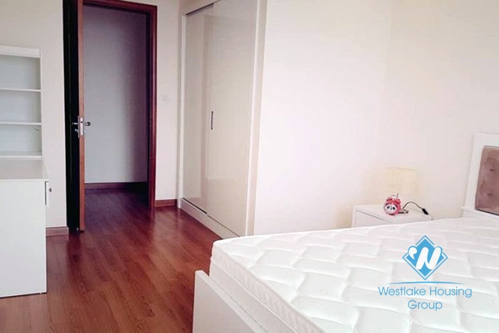 A modern apartment for rent in Vinhome Nguyen chi thanh