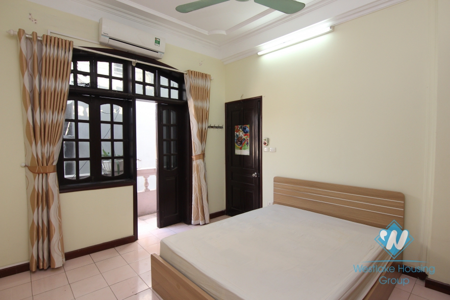 4 bedrooms house for rent in Tay Ho district, Hanoi