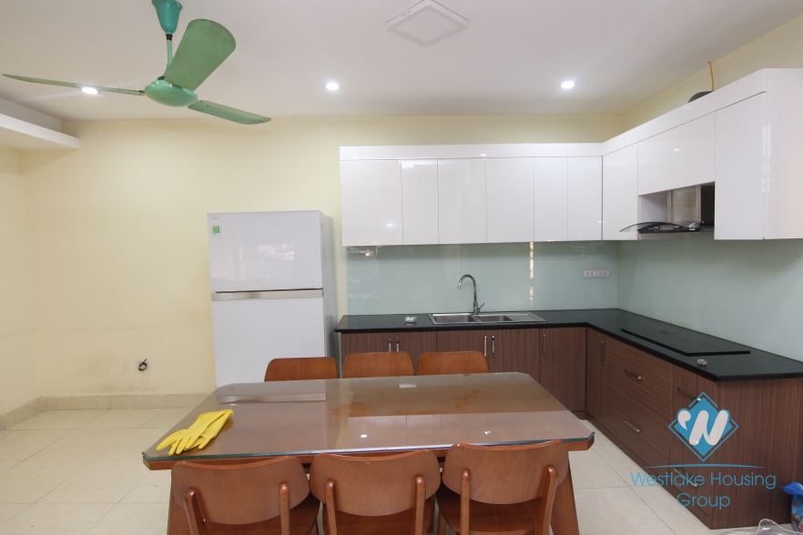 4 bedrooms house for rent in Tay Ho district, Hanoi