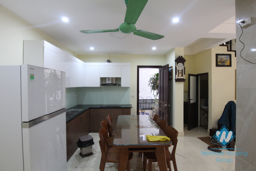 4 bedrooms house for rent in Tay Ho district, Hanoi