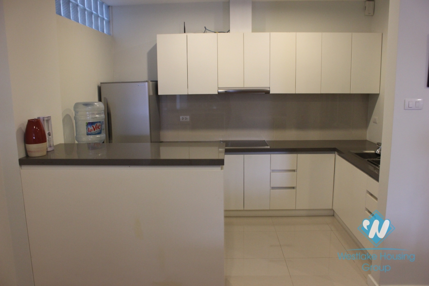 Modern, neat and tidy 2 bedroom apartment in Tay HO