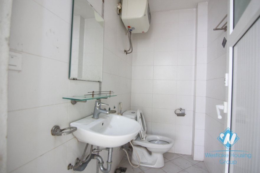 Office for rent on To Ngoc Van street, Tay Ho, Ha Noi