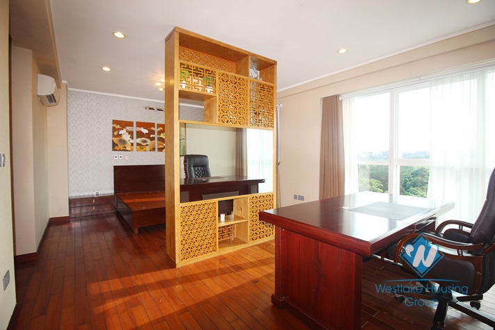 Good quality apartment for rent in Ciputra L Tower, Tay Ho district 