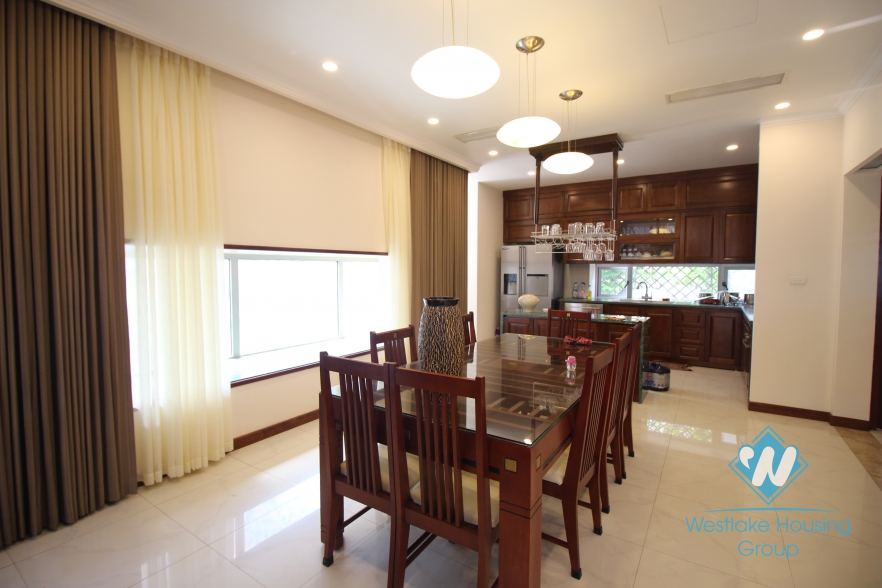 Beautiful house with 4 bedrooms for rent in Quang an ward, Tay Ho district