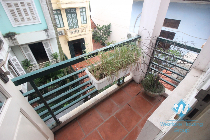 Charming house for rent in Au Co Street, Tay Ho, Hanoi, Quiet location