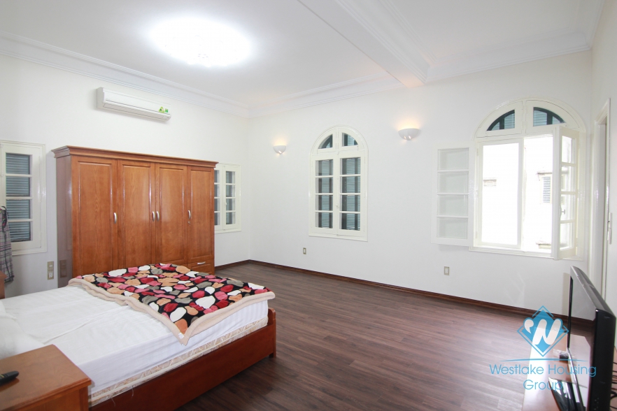 Gorgeous stand alone villa for rent with 250 sqm yard and garden, Tay Ho, Hanoi