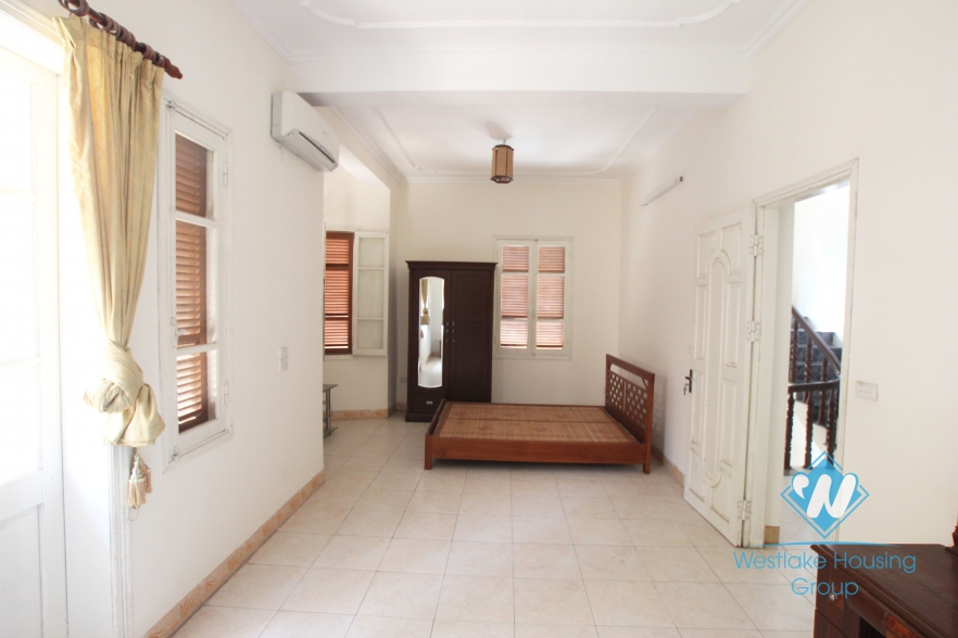 Yellow house for rent in To ngoc van, Tay Ho, Ha Noi
