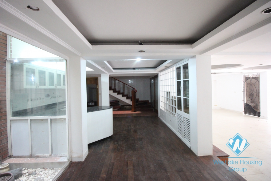 Spacious house/villa for rent in Tay Ho, Hanoi