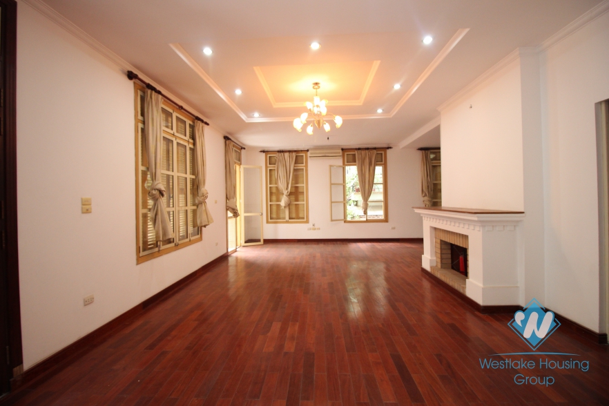 Spacious house/villa for rent in Tay Ho, Hanoi