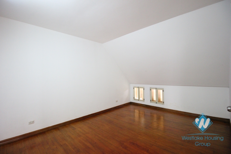 Spacious house/villa for rent in Tay Ho, Hanoi