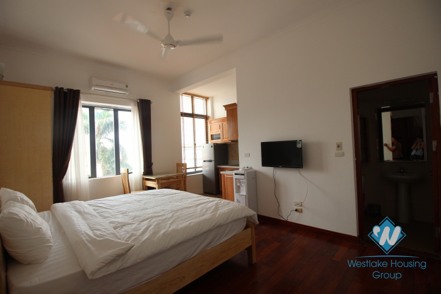 Nice studio for rent in Tay Ho, Hanoi 