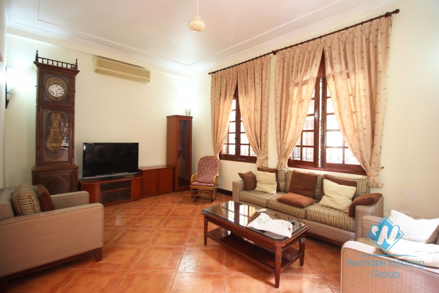 Bright, clean and well maintained house for rent in Tay Ho