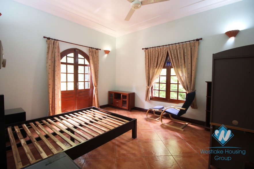 Bright, clean and well maintained house for rent in Tay Ho