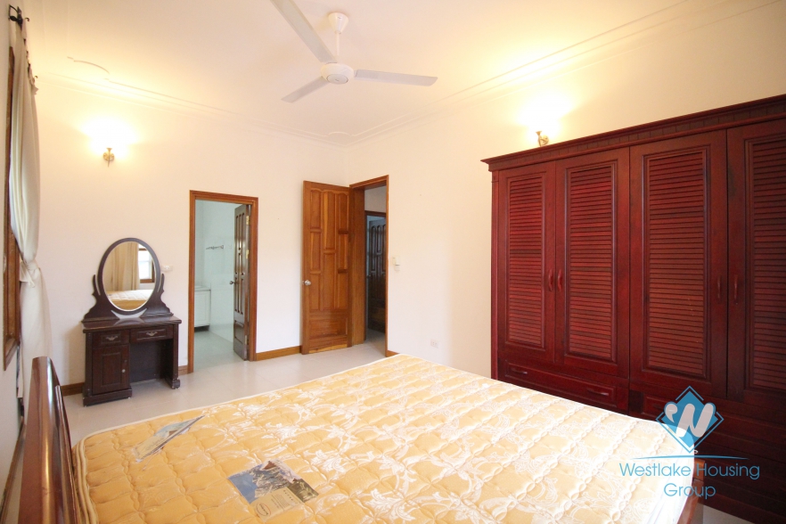 Very bright house with 4 bedrooms for lease in Tay Ho area