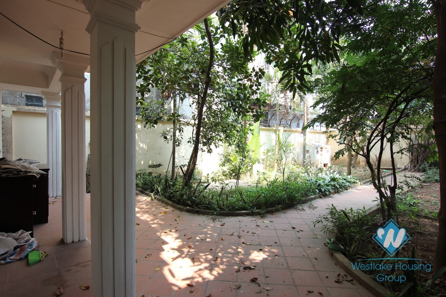 Large garden house available for rent on Au Co street, Tay Ho, Hanoi- unfurnsihed.