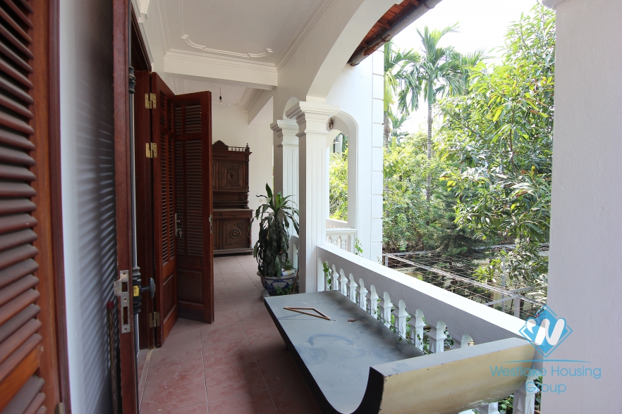 Large garden house available for rent on Au Co street, Tay Ho, Hanoi- unfurnsihed.