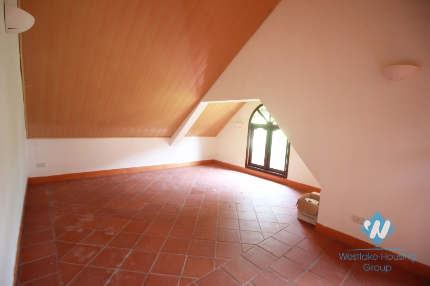 Charming house in a quiet location with lake view for rent in Westlake Tay Ho, Hanoi, Vietnam
