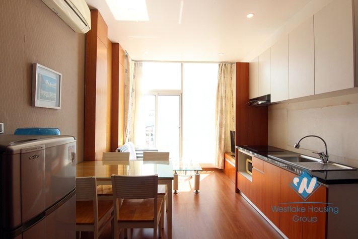 Lake view apartment rental in Dang Thai Mai, Tay Ho