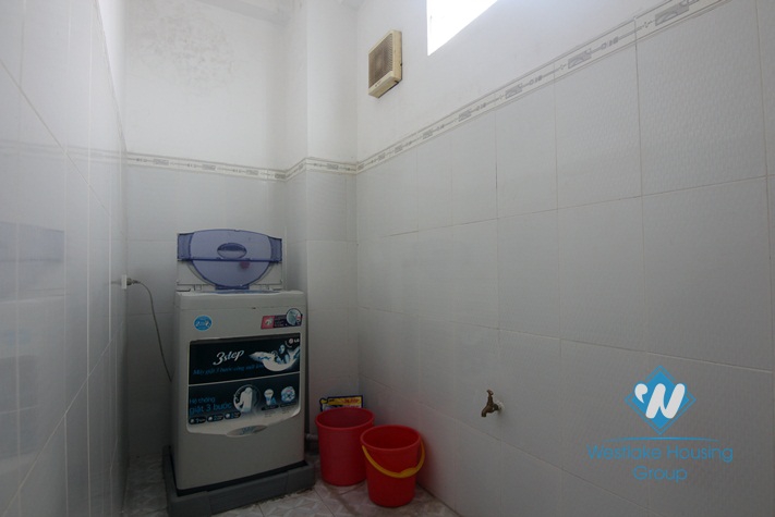 A cheap 3 bedrooms house for rent in Au co, Tay ho