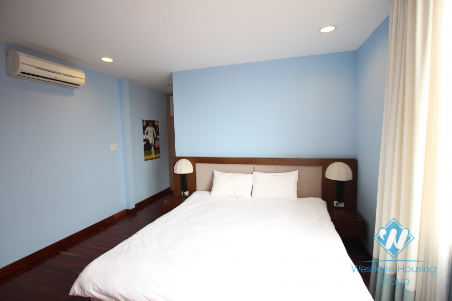 Lakeside lovely apartment for rent in Tay Ho, Hanoi