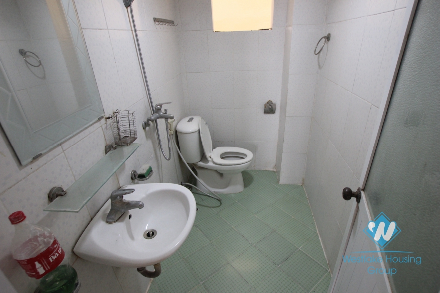  3 bedroom house for rent on Dang Thai Mai Street, Tay Ho, Ha Noi - unfurnished