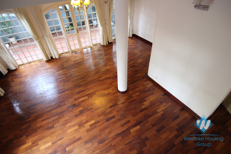 Quiet and bright house with lots of space for rent in Tay Ho