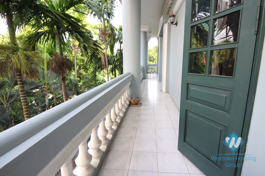 Quiet and bright house with lots of space for rent in Tay Ho