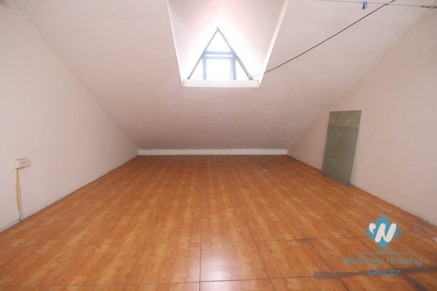 Unfurnished good quality house for rent in Tay Ho