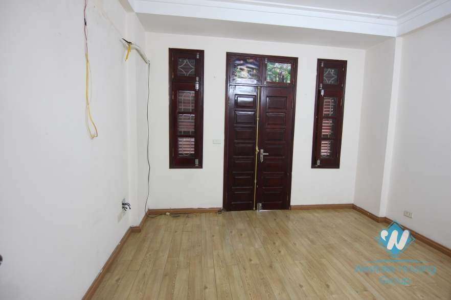Unfurnished good quality house for rent in Tay Ho