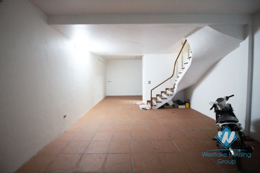 Lake view and unfurniture house for rent in Tay Ho area