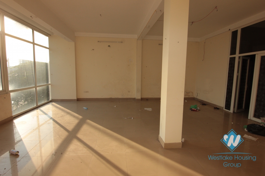 Nice location-office for rent in Au co st, Tay Ho district