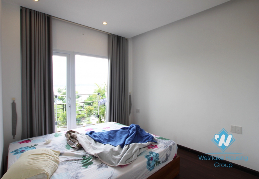 2 bedroom apartment with lake view in Nhat Chieu Tay Ho