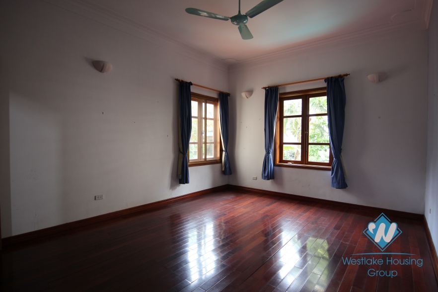 Amazing spacious house with nice garden and swimming pool for rent in Tay Ho