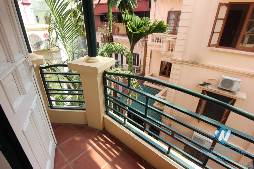 Nice house newly renovated to rent in Tay Ho